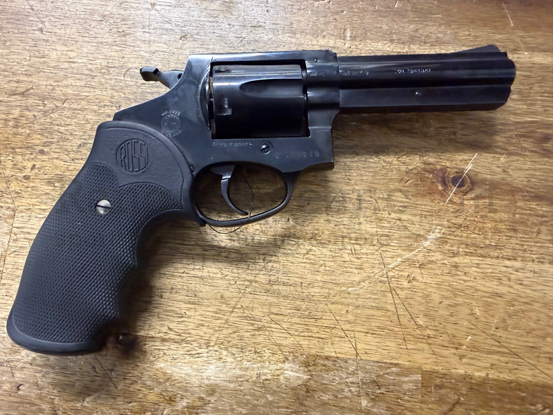 Rossi Revolver 4" .38 special Rossi Revolver 4" .38 special